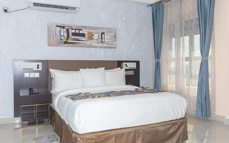 Hotel Le Figaro دوالا المظهر الخارجي الصورة