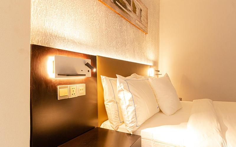 Hotel Le Figaro دوالا المظهر الخارجي الصورة