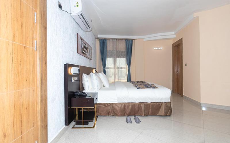 Hotel Le Figaro دوالا المظهر الخارجي الصورة