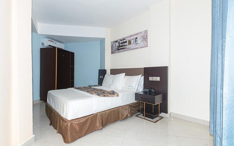 Hotel Le Figaro دوالا المظهر الخارجي الصورة