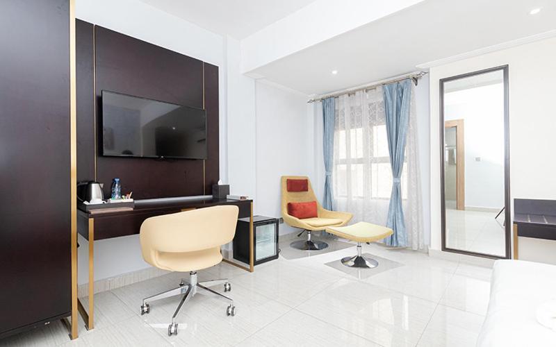 Hotel Le Figaro دوالا المظهر الخارجي الصورة