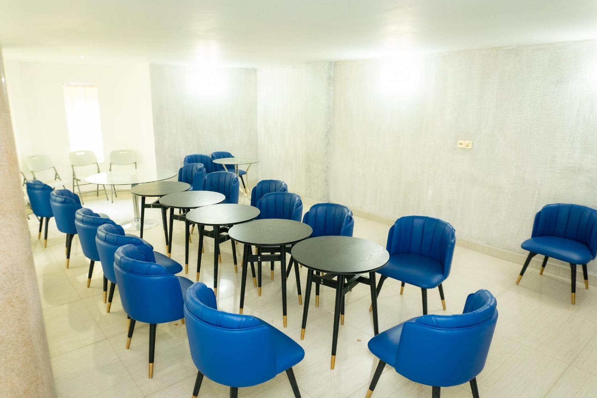 Hotel Le Figaro دوالا المظهر الخارجي الصورة