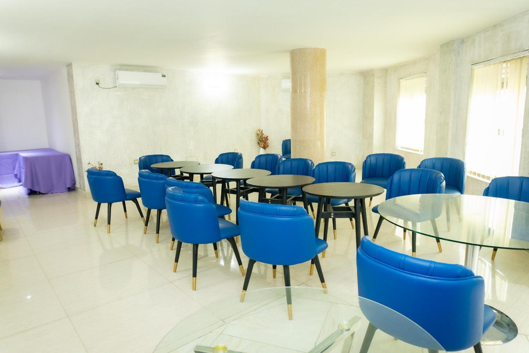 Hotel Le Figaro دوالا المظهر الخارجي الصورة