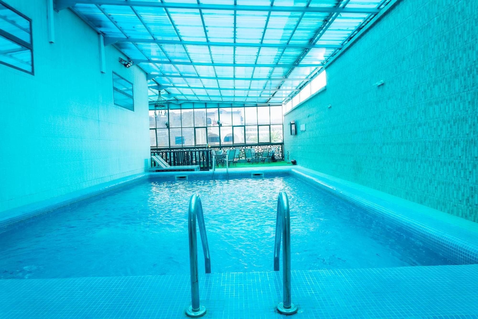 Hotel Le Figaro دوالا المظهر الخارجي الصورة